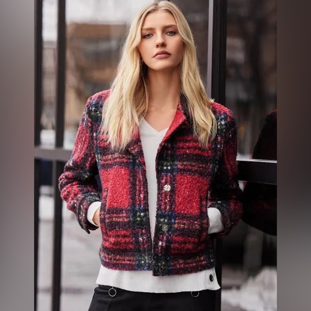 NWT Charlie B Cranberry Plaid Bouclé Jacket